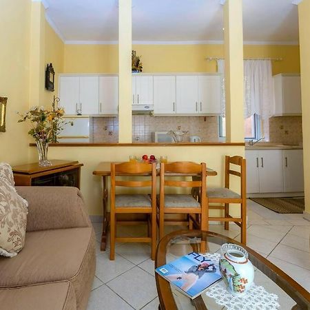Ria'S Apartment In Corfu Town Kültér fotó